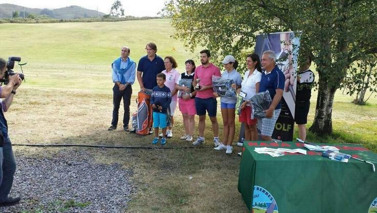 Ganadores del campeonato de golf 'El Comercio' en Berbes