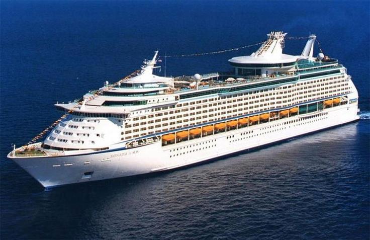 Nueva escala en Gijón del “Navigator of the Seas”, con 3.500 pasajeros
