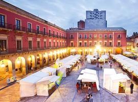 El Mercado Artesano y Ecológico de Gijón, de finde en la Plaza Mayor