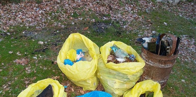 Asturias se LIBERA contra el abandono de basura en entornos naturales