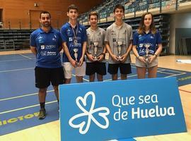 Bádminton Oviedo amplía medallero en el Máster Nacional de Huelva