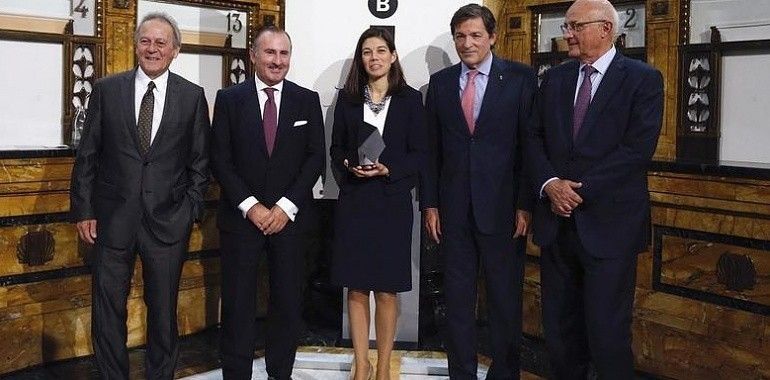 Laura Díaz Anadón es premio a la Investigación Económica Fundación Banco Sabadell