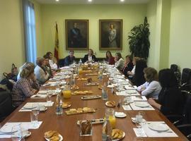 La Delegada del Gobierno recibe a un grupo de emprendedoras del campo asturiano