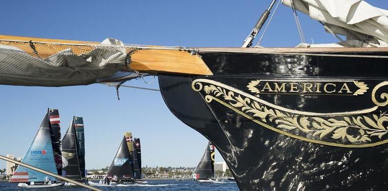 Team Oman Air hunts down Alinghi on second day of Extreme Sailing Series™ San Diego