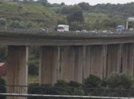 El Gobierno central responde a Foro que reparará el viaducto de Somonte