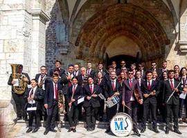 El Ateneo Musical de Mieres se presenta oficialmente en el Día de Santa Cecilia