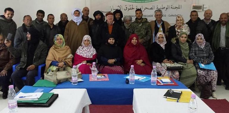 Curso de la AEDIDH en los campamentos saharauis de Tinduf