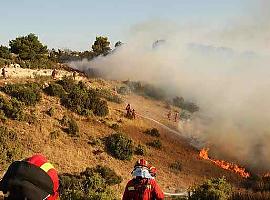 Asturias: La lucha contra el fuego se concentra en 15 incendios 
