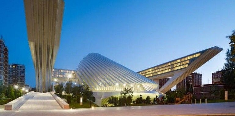 Rosón pide a los nuevos dueños del centro comercial del Calatrava “responsabilidad e inversión”