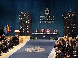 SS.MM. los Reyes se reunirán hoy con los miembros de los Patronatos de la Fundación Princesa de Asturias