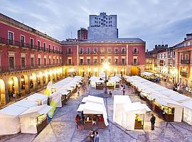 Plaza Mayor, una nueva edición del Mercado Artesano y Ecológico de Gijón 