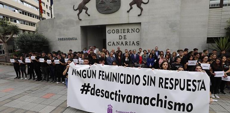 Canarias rinde homenaje a las mujeres asesinadas por violencia machista