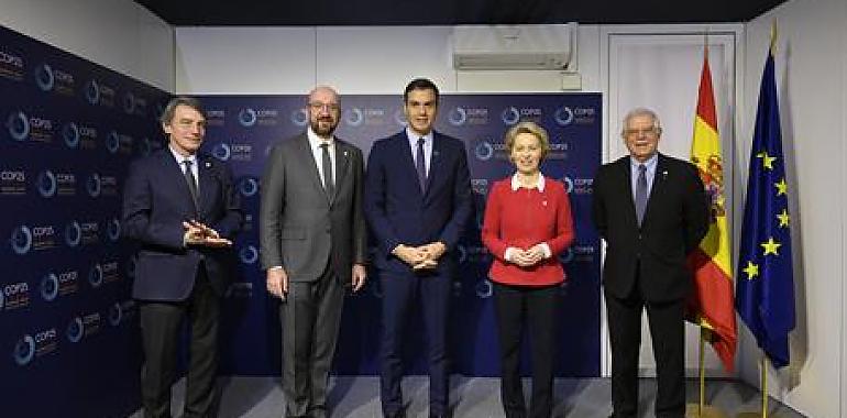 Pedro Sánchez y los líderes de la Unión Europea reclaman un mayor compromiso con la descarbonización