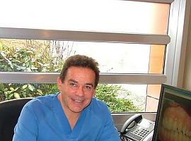 El doctor Javier González Tuñón, miembro de honor del Consejo General de Dentistas
