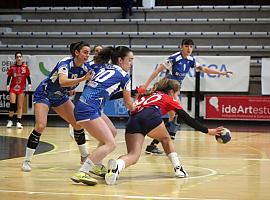 El Oviedo Balonmano Femenino encadena su cuarta victoria consecutiva