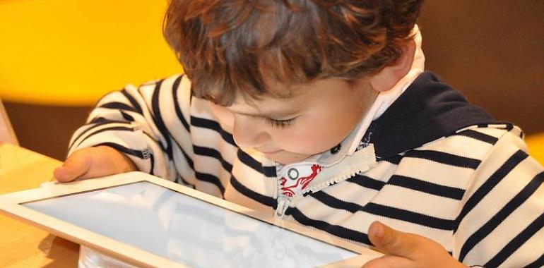 ProFuturo dona 70 tablets al Principado para facilitar el aprendizaje en casa 
