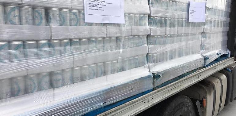 Grupo El Gaitero y Ball donan 45.000 latas de su agua mineral Galea a UME