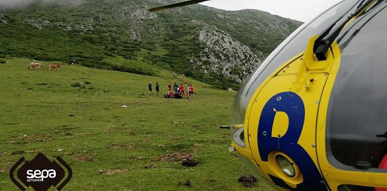 Rescatan a un joven montañero herido en Picu Pienzu de Parres