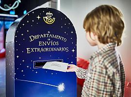 Correos instala 12 Buzones Mágicos en Asturias para cartas destinadas a Papá Noel y los Reyes Magos