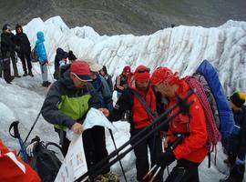 El Grupo de Montaña Ensidesa organiza un año más el programa \"Hablamos de montaña\"