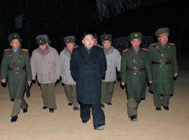 Pyongyang denuncia \confabulacion militar EE.UU.-Japon-Sur de Corea\