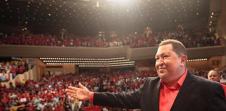 Chávez levanta el vuelo "como el cóndor"