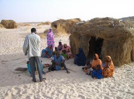 Miles de malienses buscan refugio en Mauritania, bajo la amenaza de una crisis alimentaria