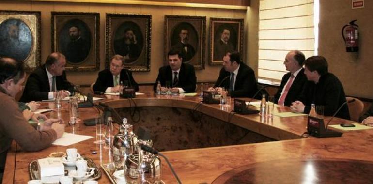 FORO ASTURIAS se reúne con Cámara Oviedo y presenta sus planes para las empresas 