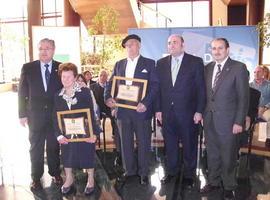 El alcalde entregó los premios a los Paisanos del Año en el Auditorio