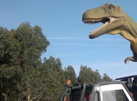 Los dinosaurios invaden Colunga