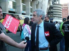 Llamazares exige a Rajoy que “responda” sobre el futuro de la minería