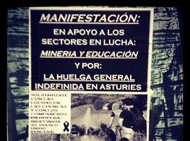 Manifestación en Gijón en apoyo a la minería y los interinos