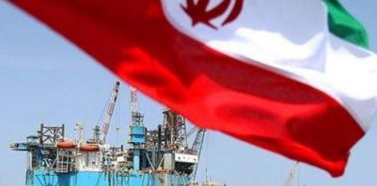 Irán pide una reunión extraordinaria de la OPEP ante la caída del precio del crudo