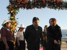La Presidenta argentina viaja a Bolivia para reunirse con Evo Morales 