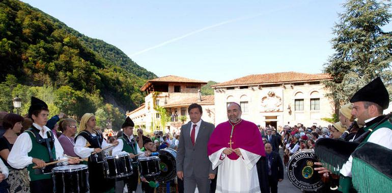 El arzobispo pide en covadonga mayor esfuerzo solidario ante la crisis