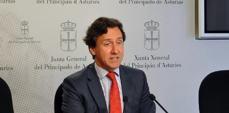 Longo: “Javier Fernández es de nuevo el gran ausente ante el conflicto de la Sanidad asturiana”