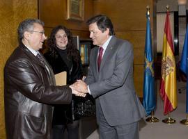 Encuentro del presidente del Principado con el alcalde de Quirós 