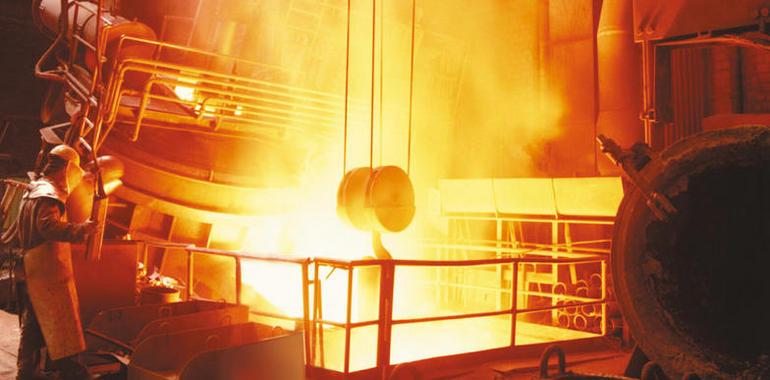IU pide un frente común para defender la siderurgia