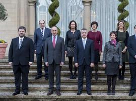 Los consejeros del Gobierno Vasco toman posesión de sus cargos
