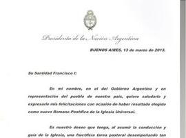 Cristina Fernández de Kirchner felicita a Francisco I y asistirá a su asunción