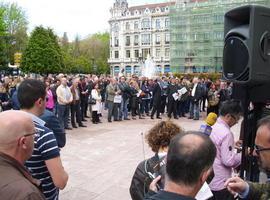 Concentración en Oviedo con motivo del  Día Internacional de la Libertad de Expresión
