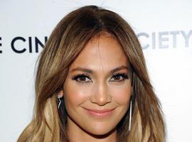 Jennifer Lopez abrirá tiendas de telefonía móvil