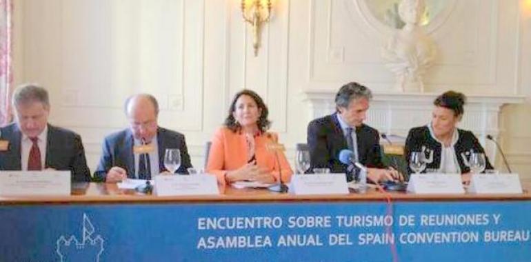 Gijón en el debate de turismo y congresos que celebra el Spain Convention Bureau en Santander