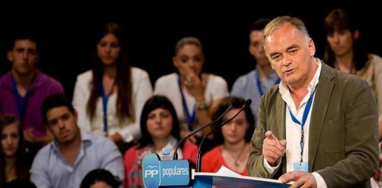 "El PP echa de menos a los socialistas en la defensa de España"