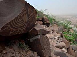 Descubren miles de grabados con más de 6.000 años de antigüedad en Narigua, Coahuila