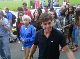 Fernando Alonso, Javi Villa, Berti Hevia,... apoyaron a Almudena en Las Mestas