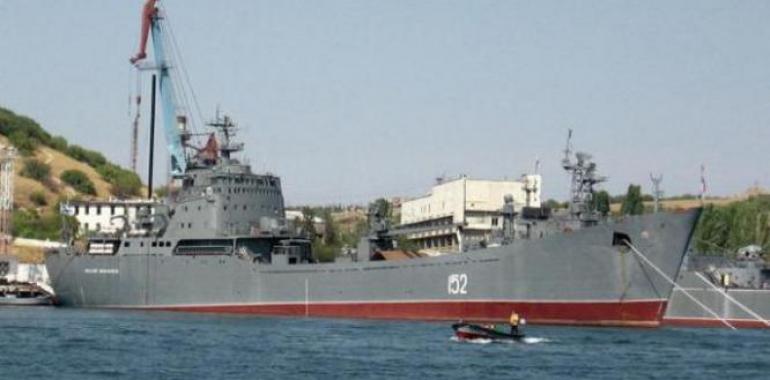 Rusia envía buques al Mediterráneo para evacuar a sus ciudadanos de Siria  