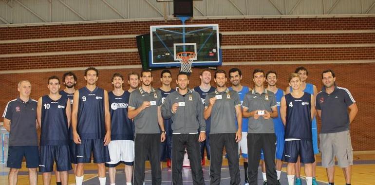 El Real Oviedo muestra su apoyo al Oviedo Baloncesto