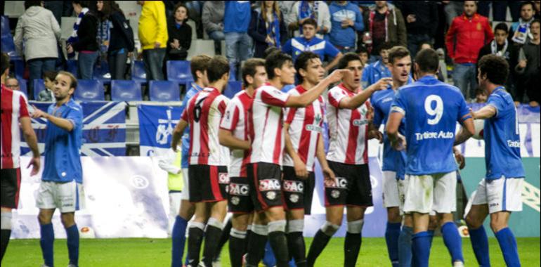 El Oviedo deja escapar dos puntos