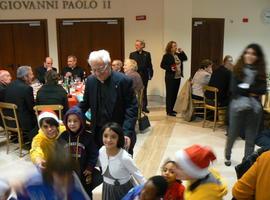 Mensajeros de la Paz ofrece en Roma un almuerzo de Navidad a 400 indigentes y personas sin techo